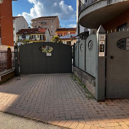 Apartament Bon Bon Del Viale-Con Posto Auto Privato Asti Zewnętrze zdjęcie